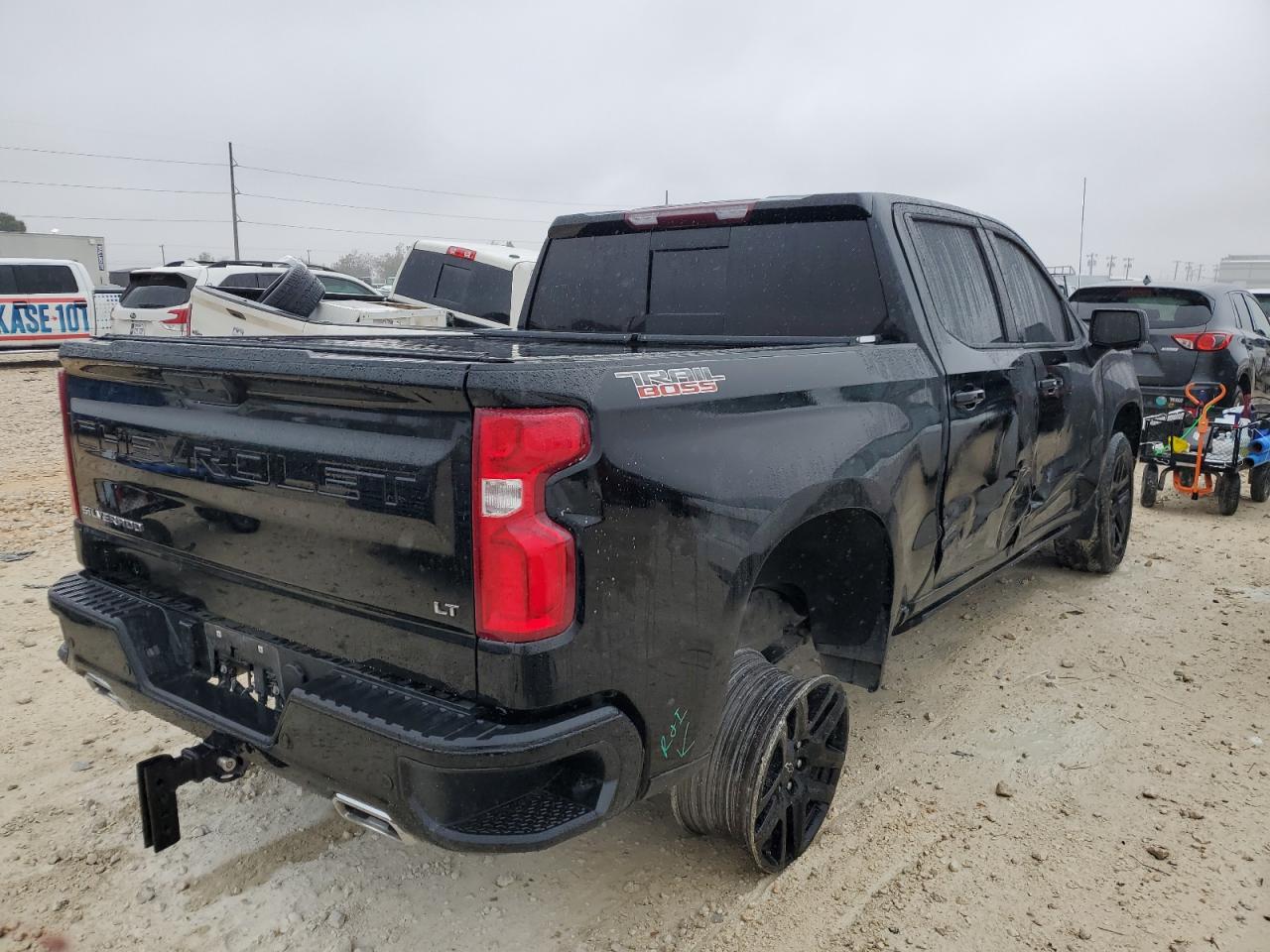 2022 CHEVROLET SILVERADO K1500 LT TRAIL BOSS VIN:3GCUDFET5NG654765