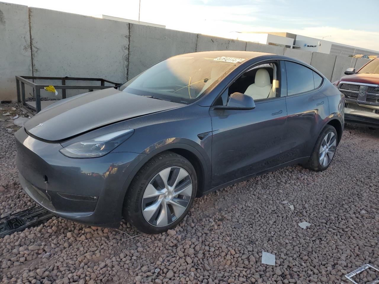 2023 TESLA MODEL Y  VIN:7SAYGDEE6PF860607