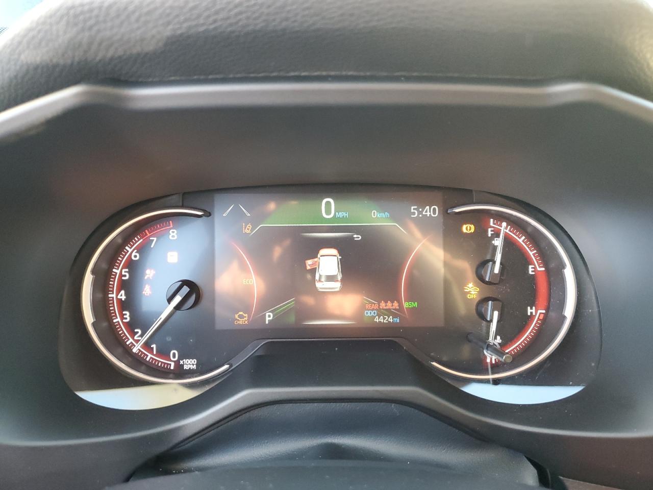 2024 TOYOTA RAV4 XLE PREMIUM VIN:2T3C1RFV5RC276055