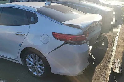 2017 Kia K5 KNAGX411BHA152428 VIN:KNAGX411BHA152428