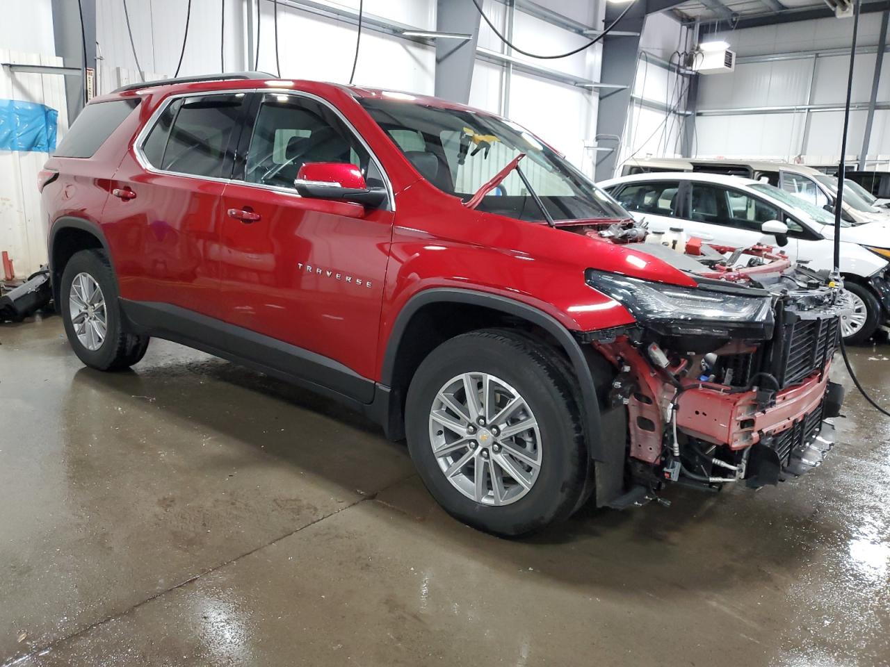 2022 CHEVROLET TRAVERSE LT VIN:1GNEVHKW8NJ138062