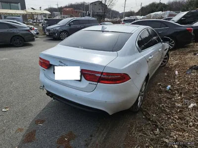 2016 Jaguar XE SAJAB4BN8GA932368 VIN:SAJAB4BN8GA932368