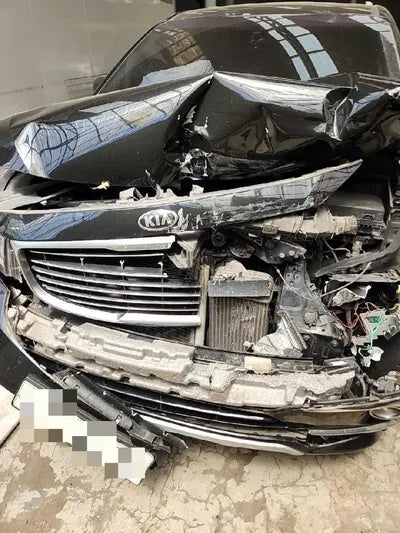 2015 Kia Carnival VIN: