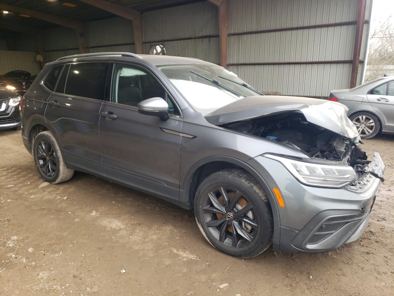 2022 VOLKSWAGEN TIGUAN SE VIN:3VV2B7AX6NM097038