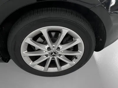 2019 Mercedes-Benz A 220 VIN: