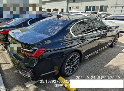2020 BMW 740 VIN: