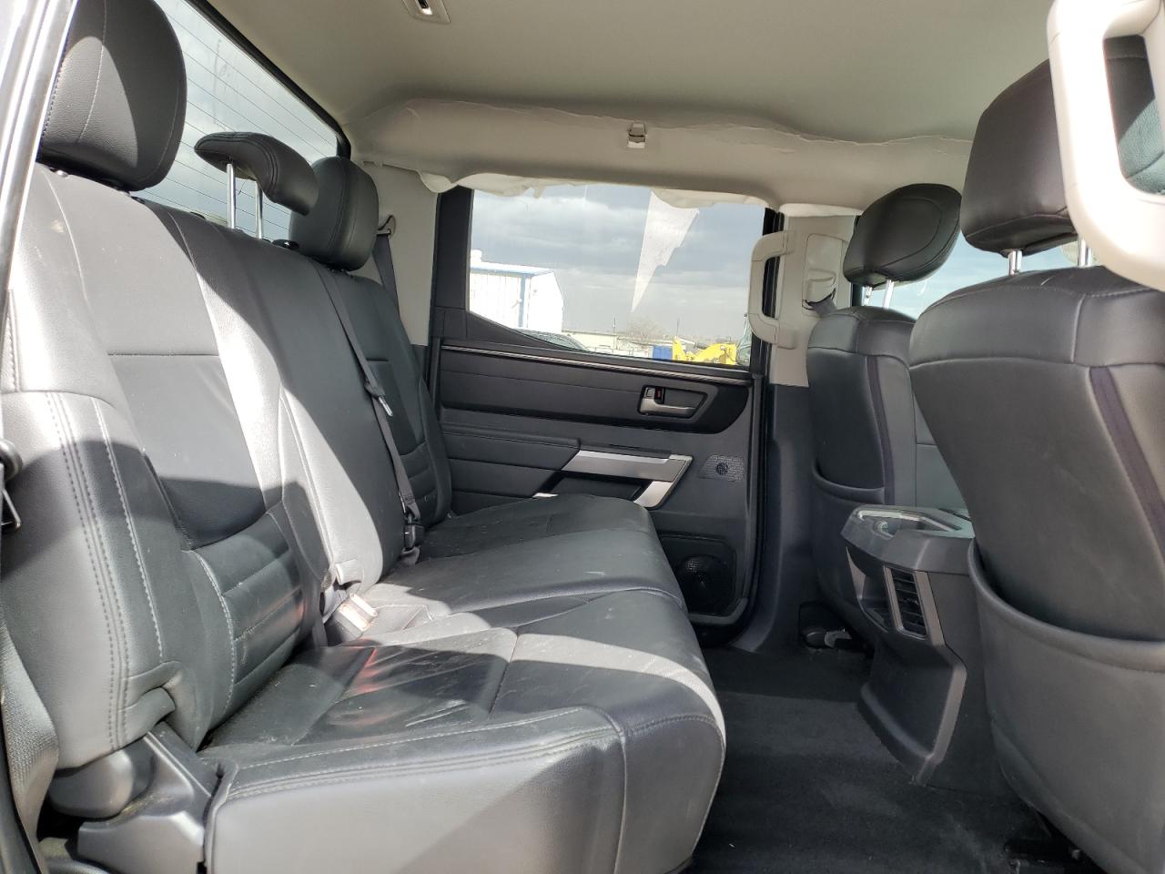 2022 TOYOTA TUNDRA CREWMAX SR VIN:5TFLA5DB7NX030811