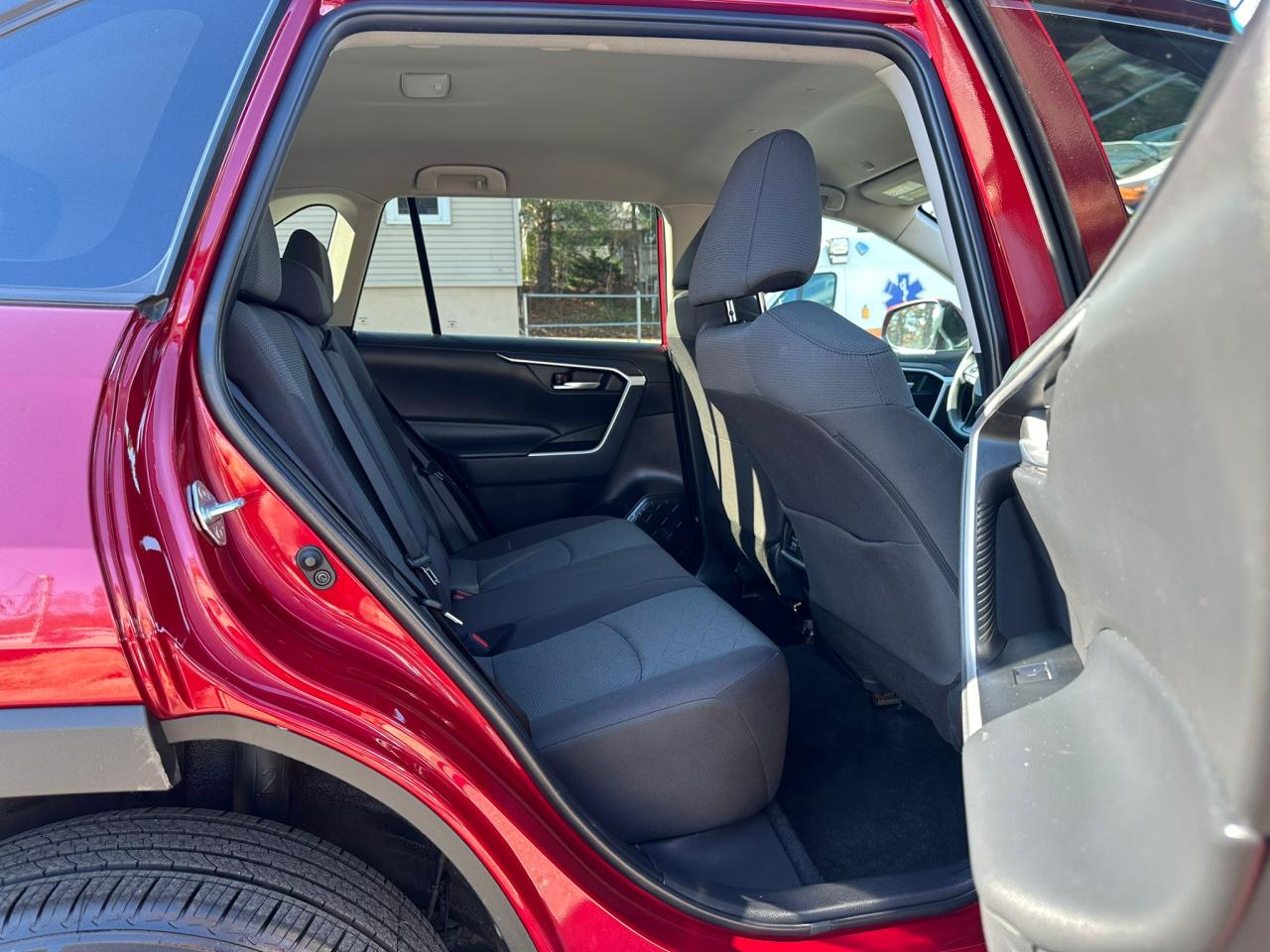 2023 TOYOTA RAV4 XLE VIN:2T3P1RFV4PW374488