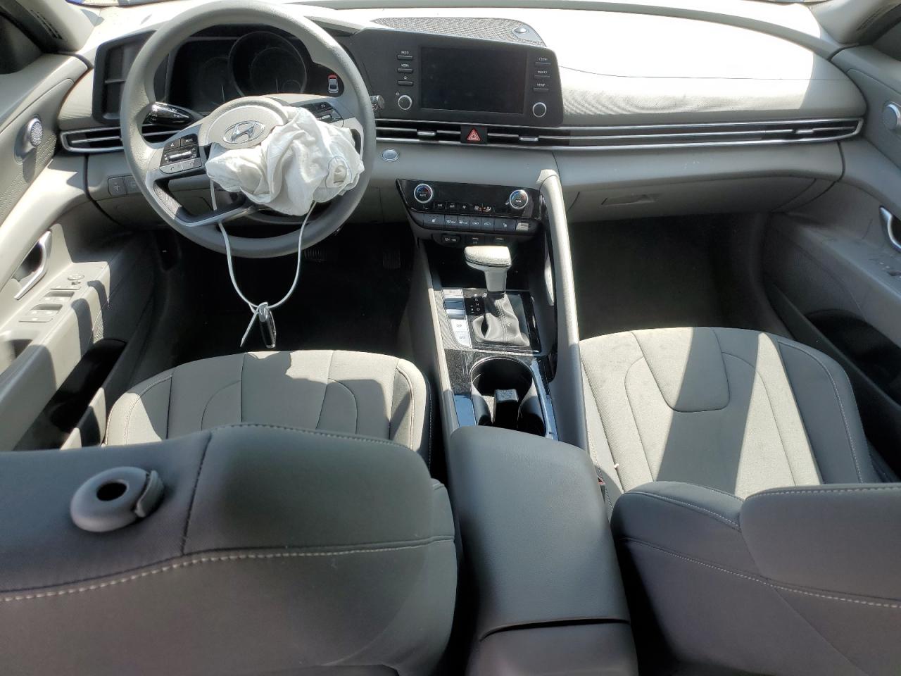 2023 HYUNDAI ELANTRA BLUE VIN:KMHLM4AJ7PU083439