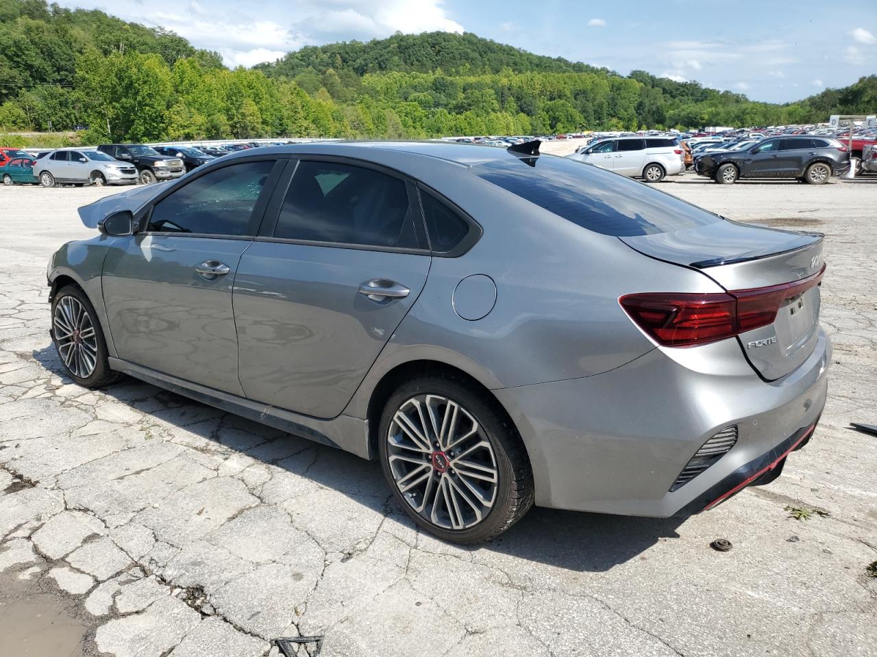 2022 KIA FORTE GT VIN:3KPF44AC5NE485619