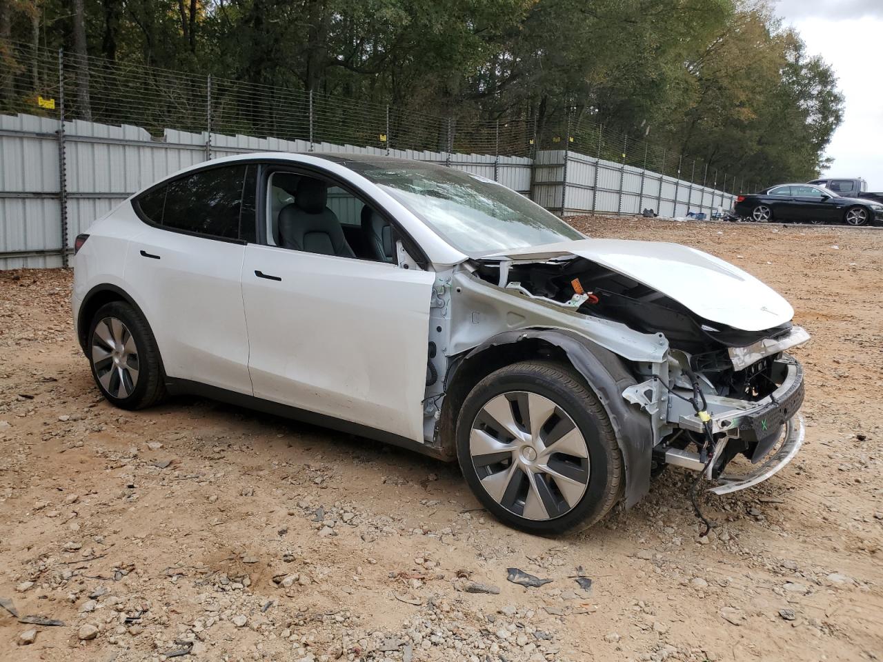2022 TESLA MODEL Y  VIN:7SAYGDEE8NF316106