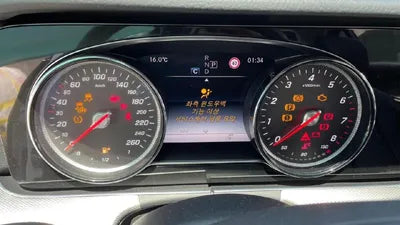 2017 Mercedes-Benz E 200 WDDZF4CBXHA114853 VIN:WDDZF4CBXHA114853