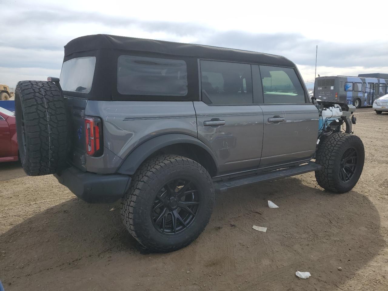 2024 FORD BRONCO OUTER BANKS VIN:1FMEE8BPXRLA42019