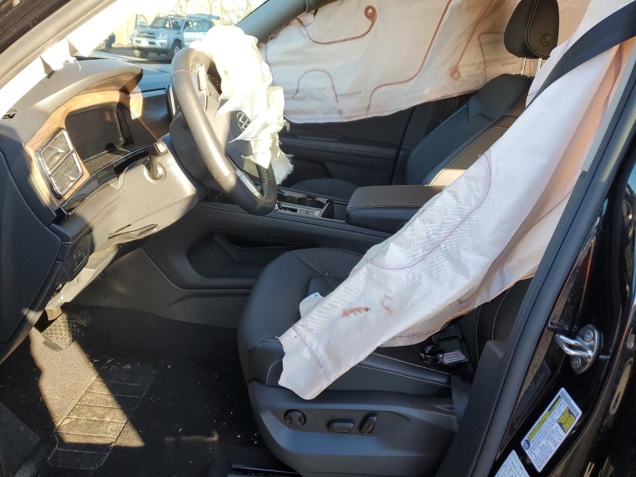 2024 VOLKSWAGEN ATLAS SE VIN:1V2HR2CA0RC574987
