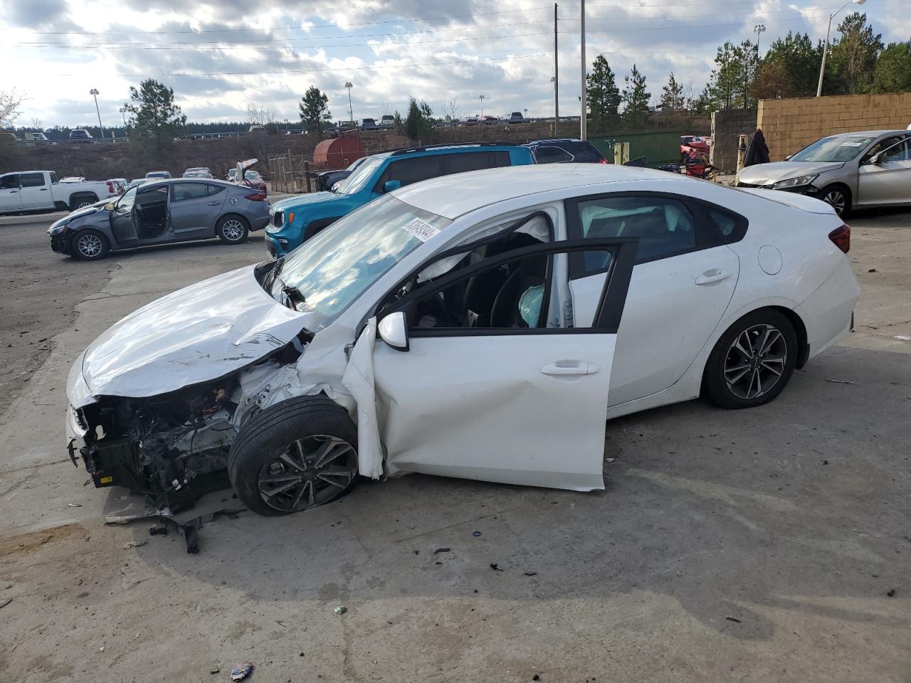 2024 KIA FORTE LX VIN:3KPF24AD0RE794578
