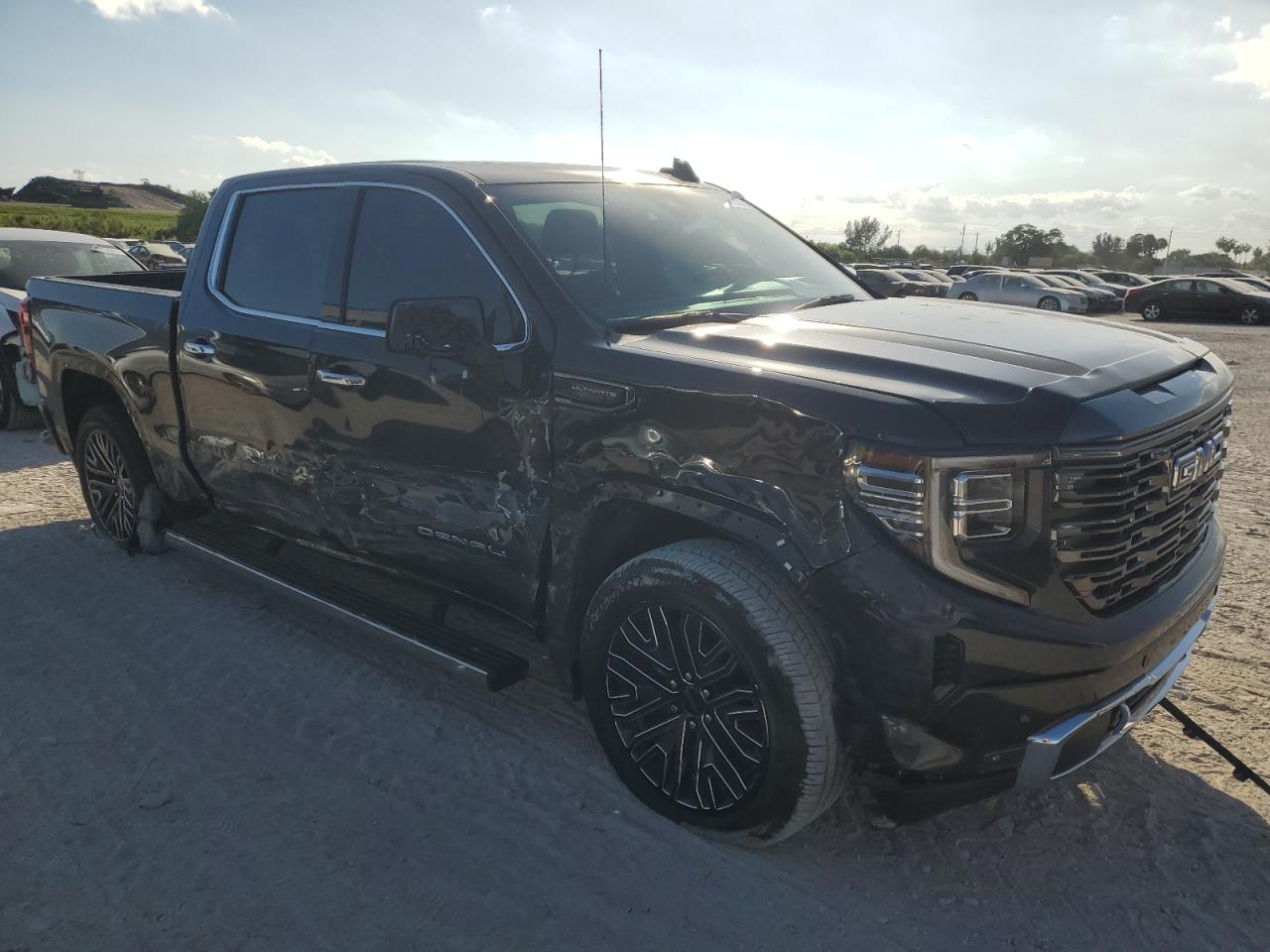 2022 GMC SIERRA K1500 DENALI ULTIMATE VIN:1GTUUHET2NZ619659