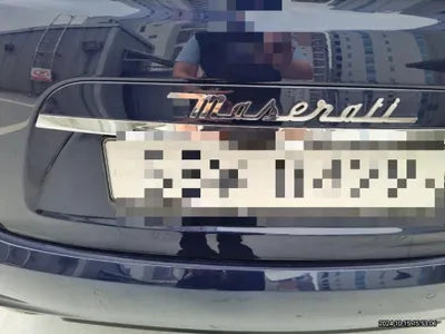 2016 maserati gibli s q4 VIN: