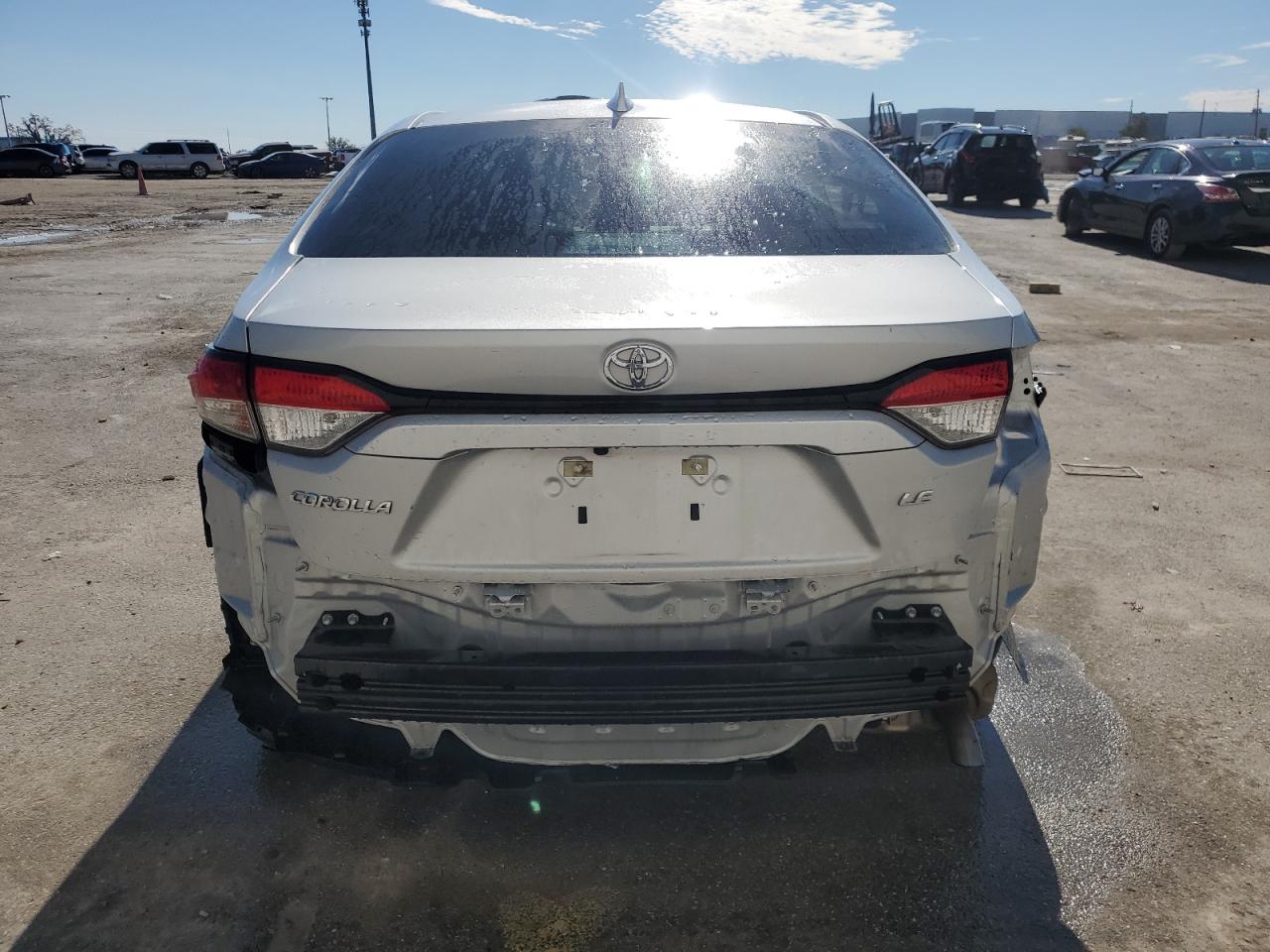 2022 TOYOTA COROLLA LE VIN:5YFEPMAE0NP389173