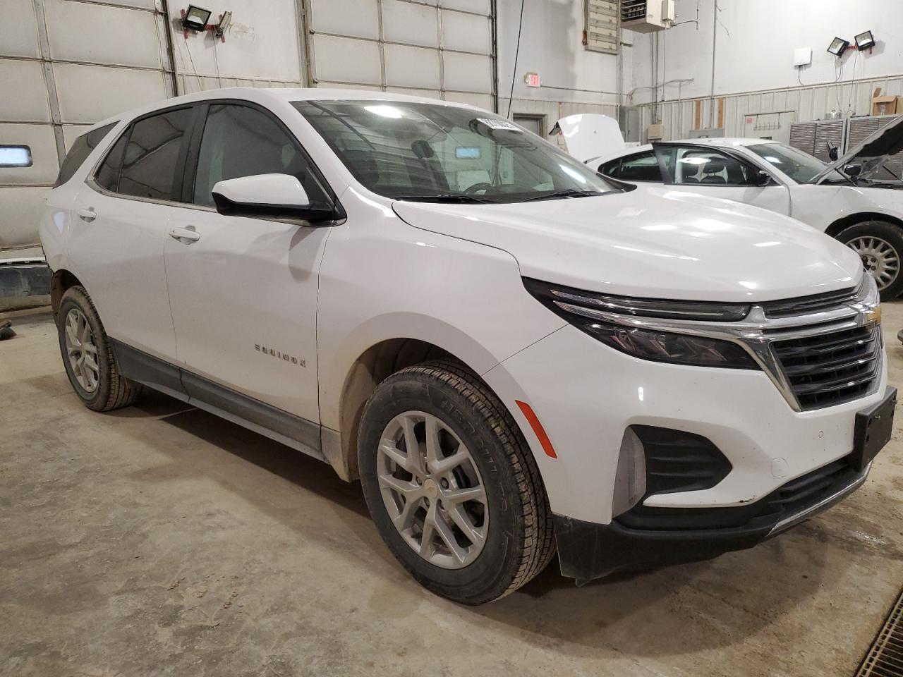 2022 CHEVROLET EQUINOX LT VIN:3GNAXKEV7NL235173