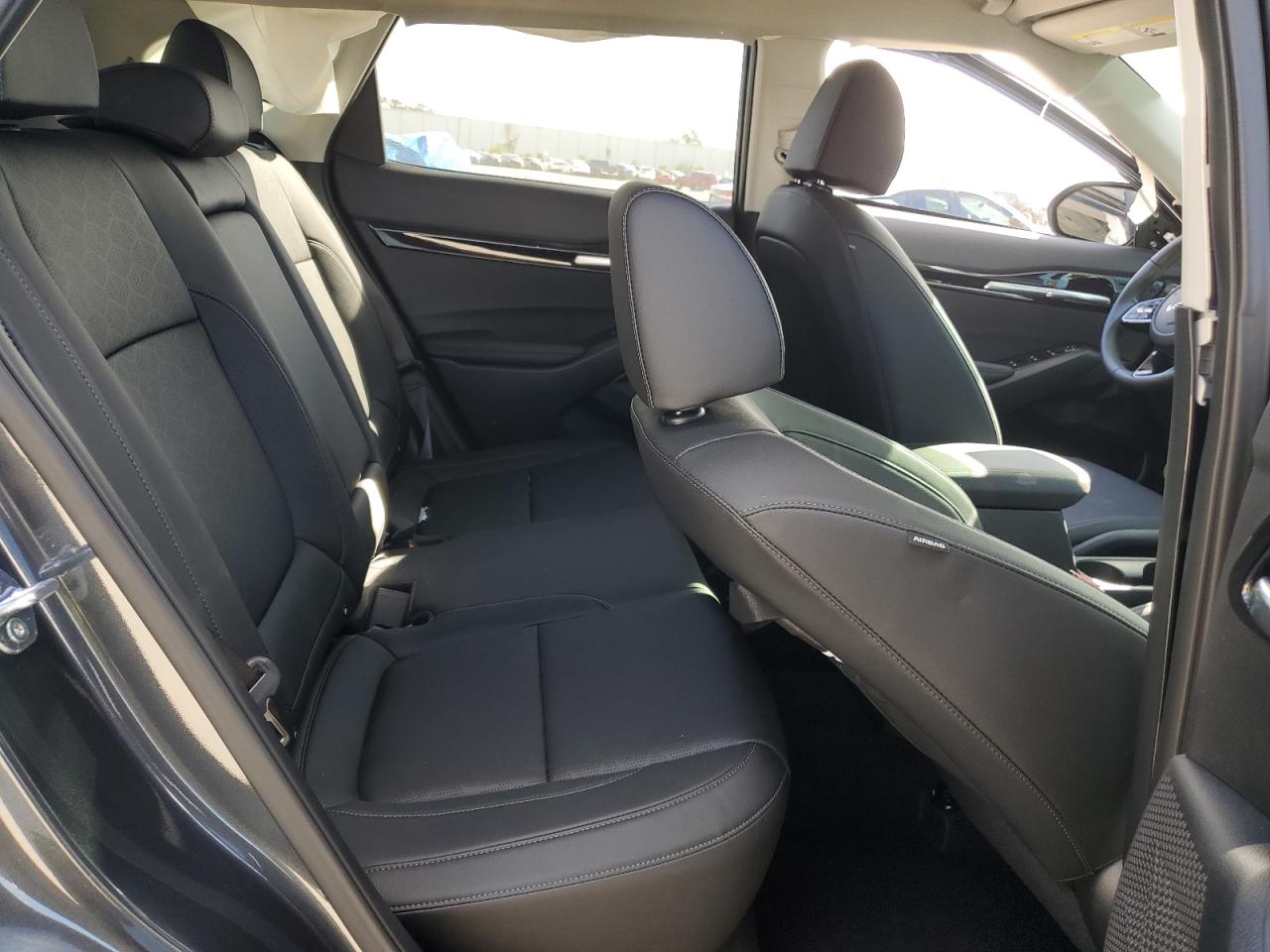 2024 KIA SELTOS EX VIN:KNDER2AA6R7663012