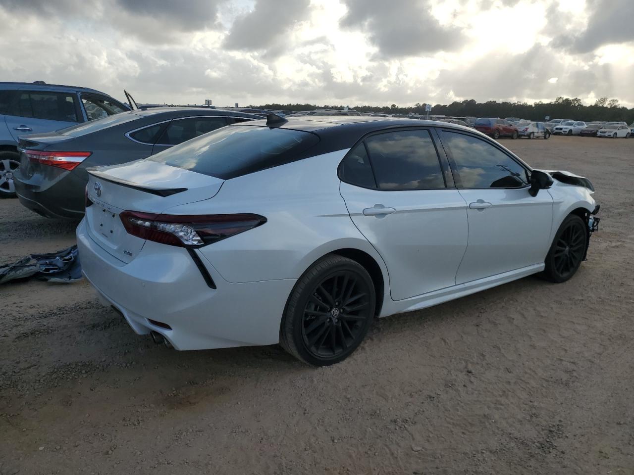 2023 TOYOTA CAMRY XSE VIN:4T1K61AK2PU145729