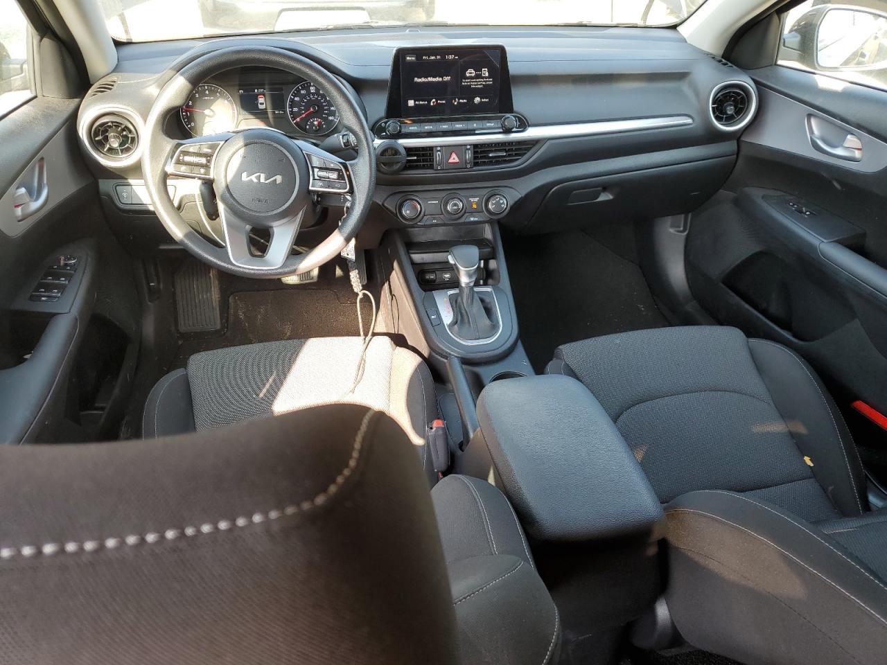 2024 KIA FORTE LX VIN:3KPF24ADXRE759708