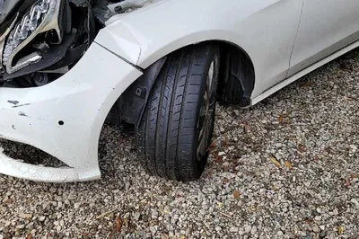 2015 Mercedes-Benz E 220 WDDHF0AB0GB239148 VIN:WDDHF0AB0GB239148