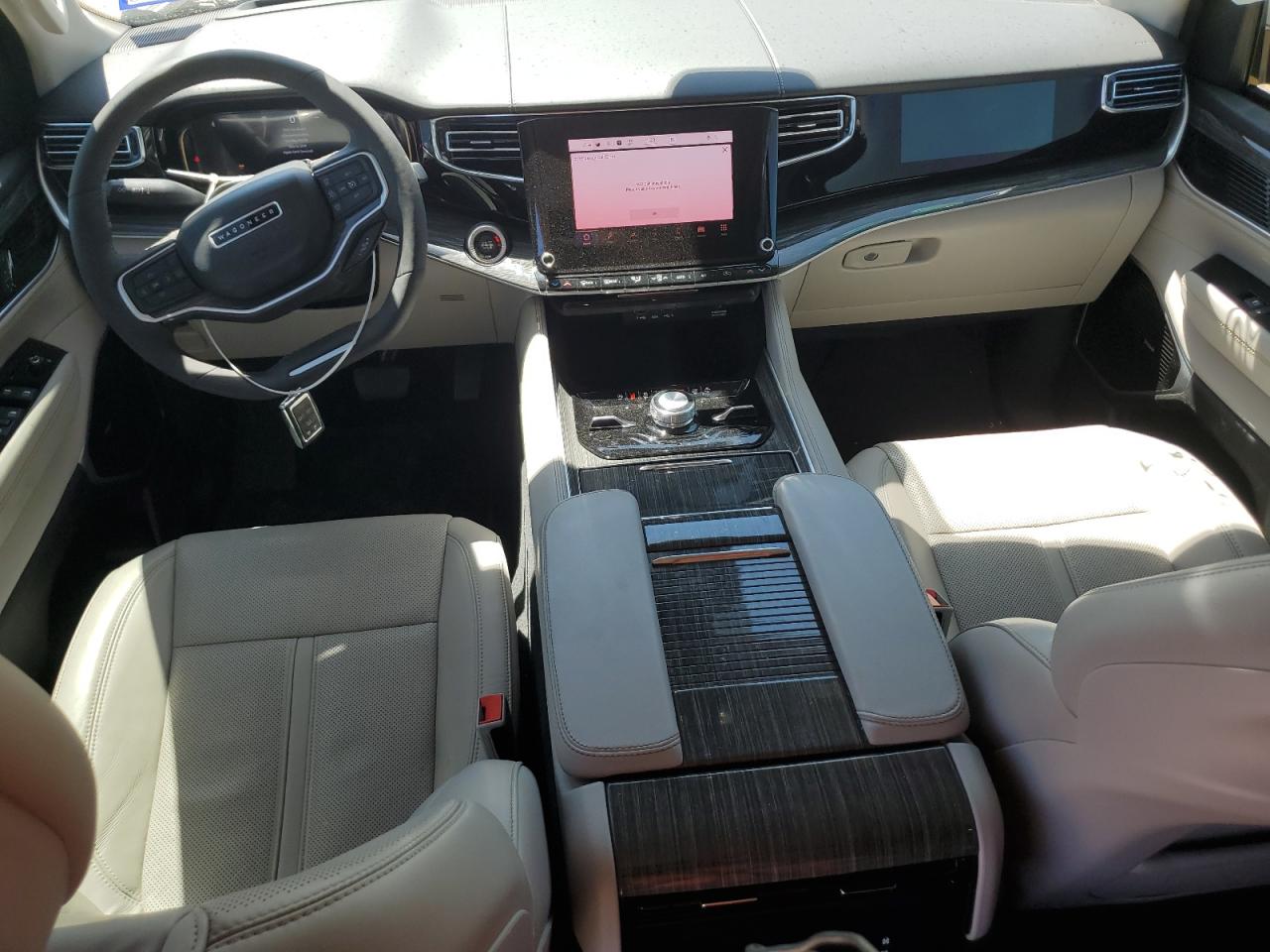 2022 JEEP WAGONEER SERIES III VIN:1C4SJVDT1NS131781