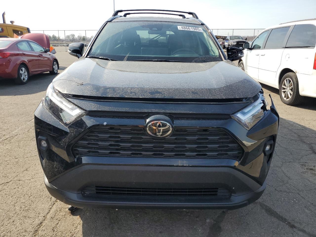 2024 TOYOTA RAV4 XLE PREMIUM VIN:2T3A1RFV5RW495698