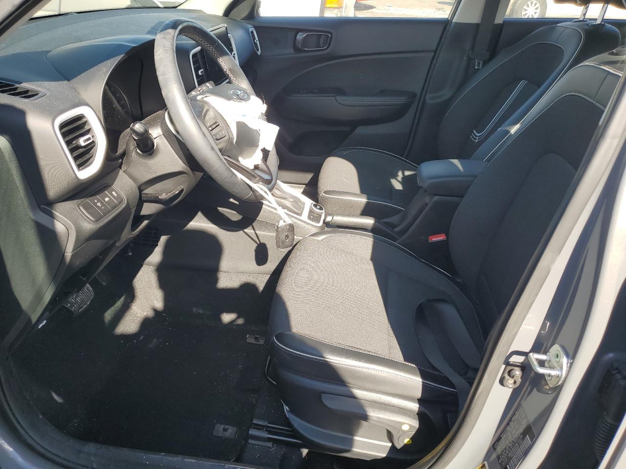 2022 HYUNDAI VENUE SEL VIN:KMHRC8A33NU185386