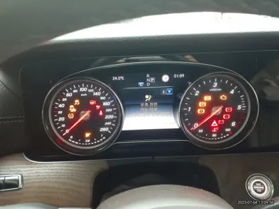 2018 Mercedes-Benz E 220 VIN: