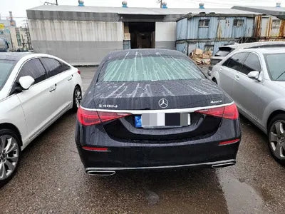 2022 Mercedes-Benz S 400 VIN: