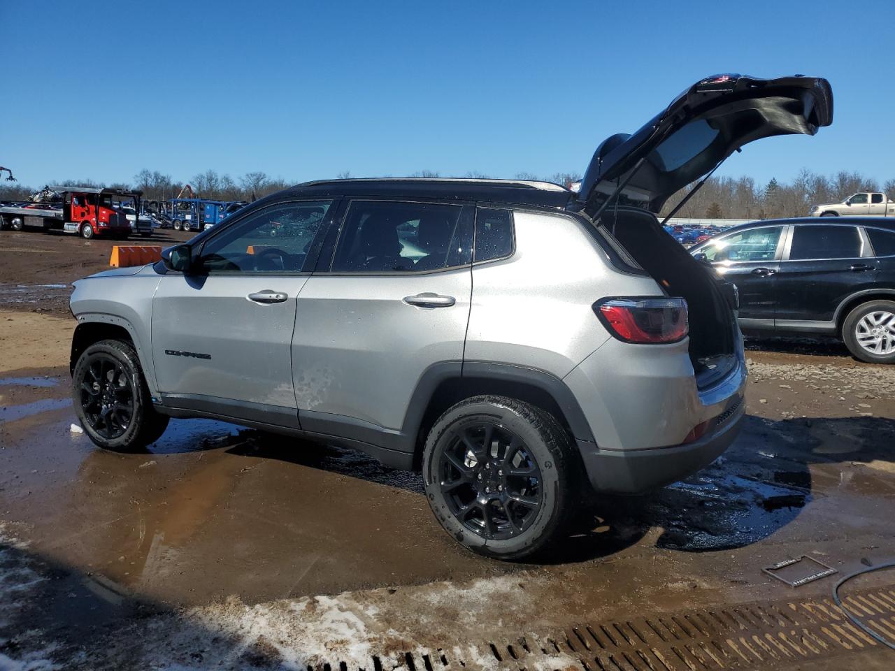 2023 JEEP COMPASS LATITUDE VIN:3C4NJDBN5PT519416