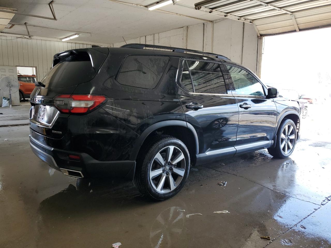 2024 HONDA PILOT TOURING VIN:5FNYG1H73RB014799