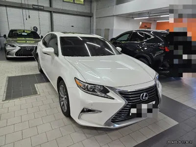 2017 Lexus ES 300 VIN: