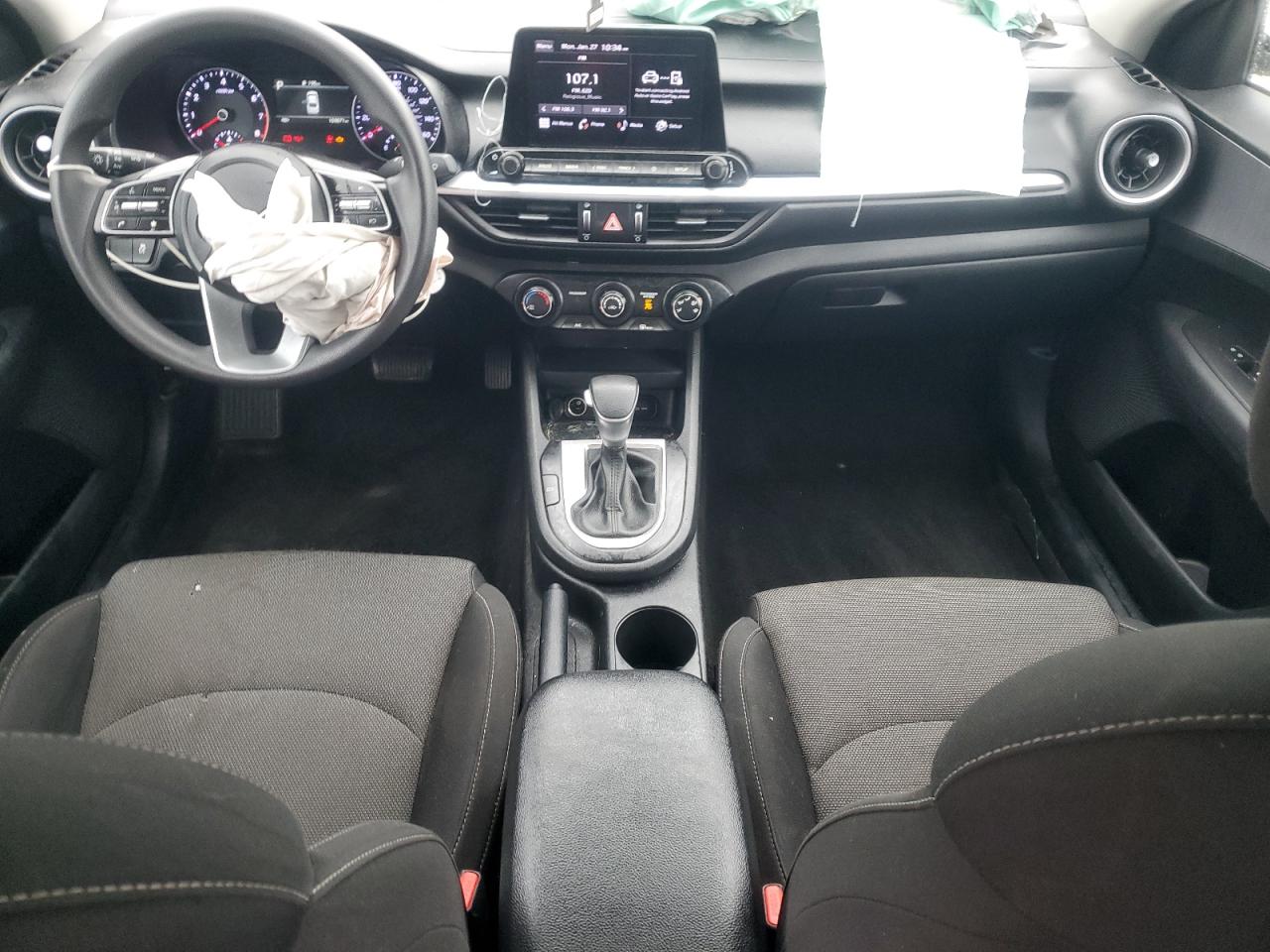 2022 KIA FORTE FE VIN:3KPF24AD4NE481902