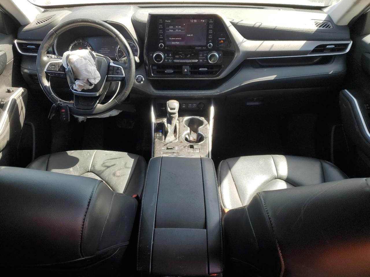 2022 TOYOTA HIGHLANDER XLE VIN:5TDGZRBH7NS592576