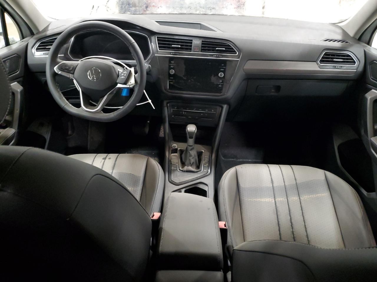 2024 VOLKSWAGEN TIGUAN SE VIN:3VV3B7AX2RM116629
