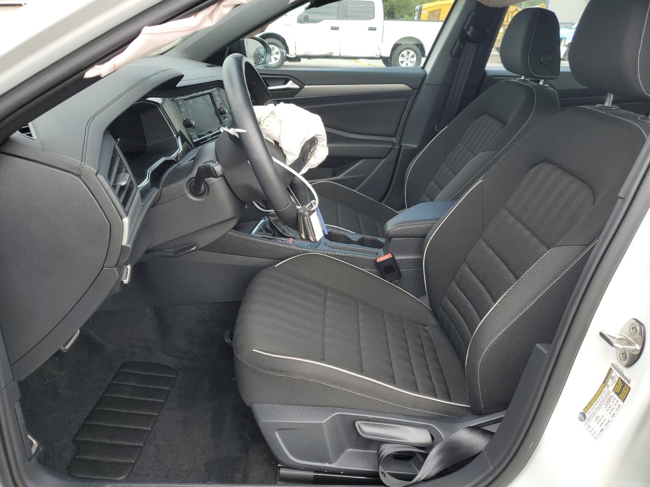 2023 VOLKSWAGEN JETTA SPORT VIN:3VWBM7BU4PM026823