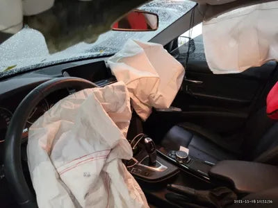 2016 BMW 320 WBA8C5100HK855462 VIN:WBA8C5100HK855462