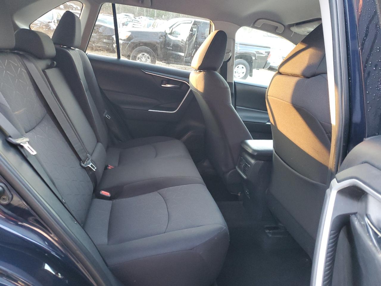 2022 TOYOTA RAV4 XLE VIN:2T3P1RFV0NW274532