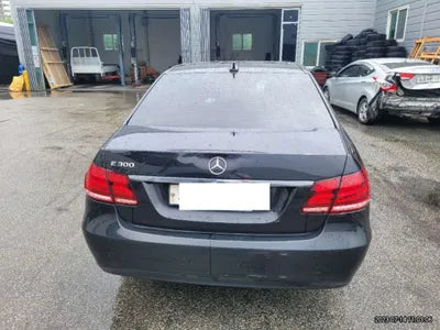 2015 Mercedes-Benz E 300 WDDHF5FB8FB162579 VIN:WDDHF5FB8FB162579