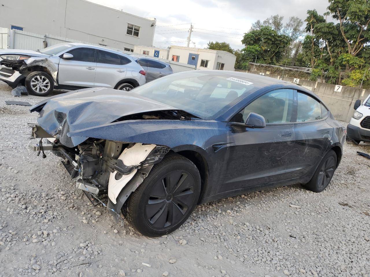 2024 TESLA MODEL 3  VIN:5YJ3E1EB5RF849666