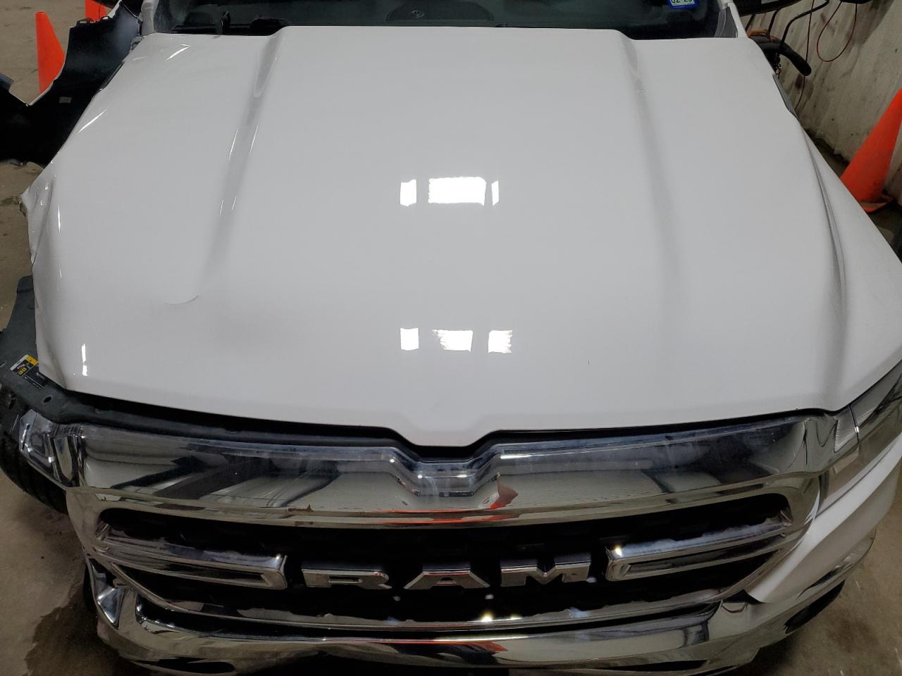 2022 RAM 1500 BIG HORN/LONE STAR VIN:1C6RREBT3NN124878