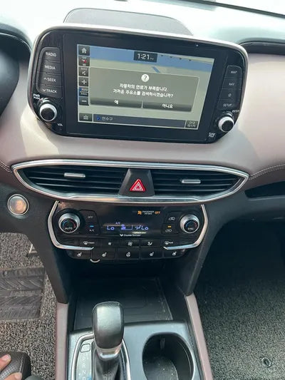 2019 Hyundai Santa FE VIN: