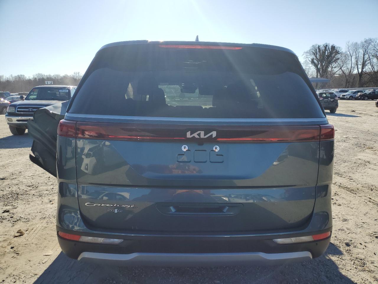2022 KIA CARNIVAL EX VIN:KNDNC5H30N6092823
