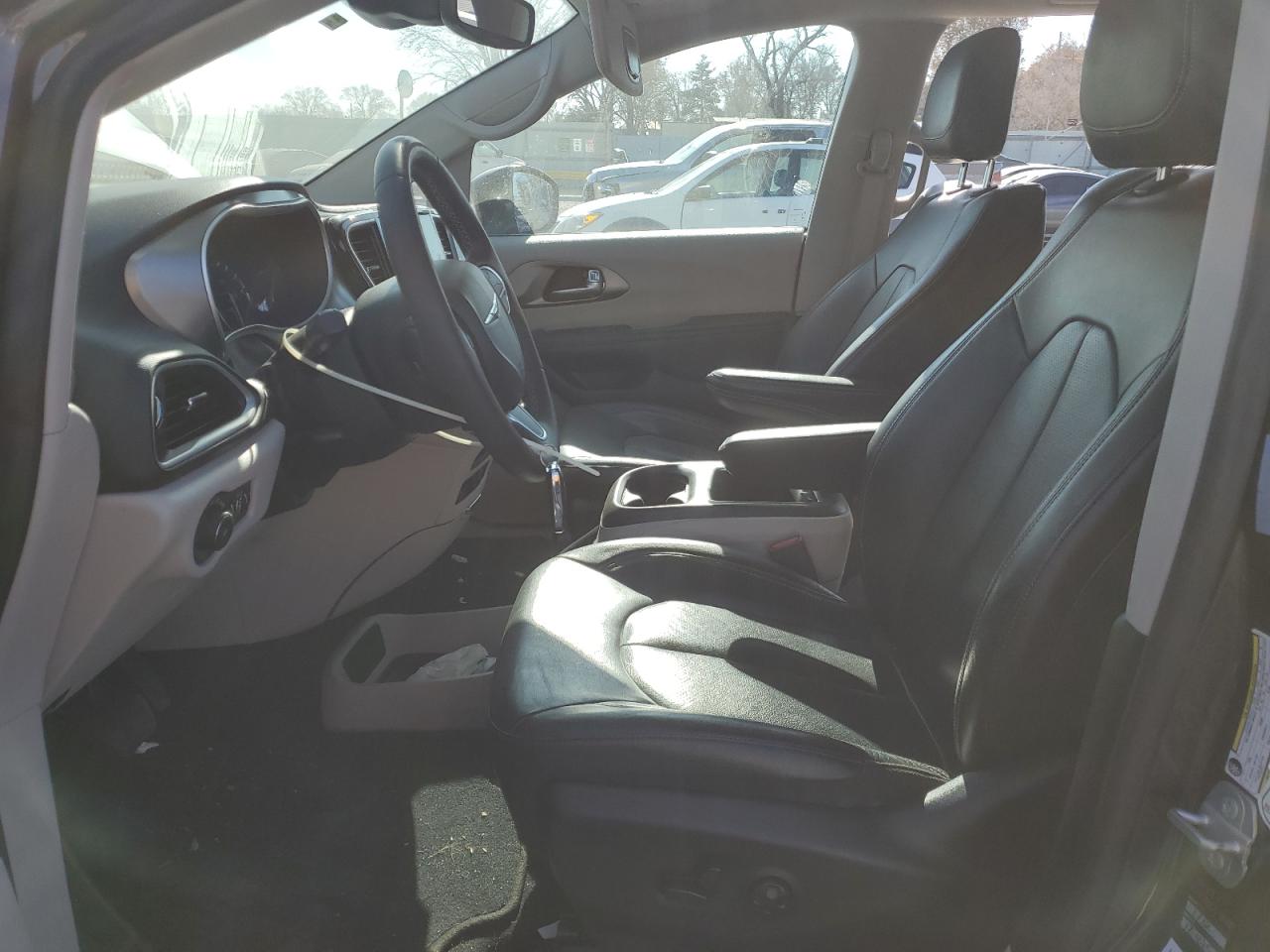 2022 CHRYSLER PACIFICA TOURING L VIN:2C4RC1BG1NR167673