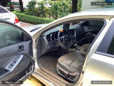 2015 Kia K5 KNAGN418BFA585624 VIN:KNAGN418BFA585624