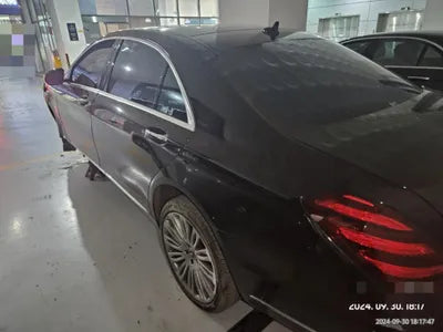 2019 Mercedes-Benz S 560 VIN: