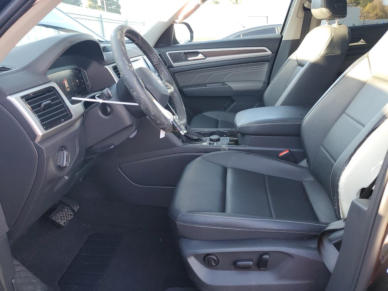 2023 VOLKSWAGEN ATLAS SE VIN:1V2KR2CA2PC518326